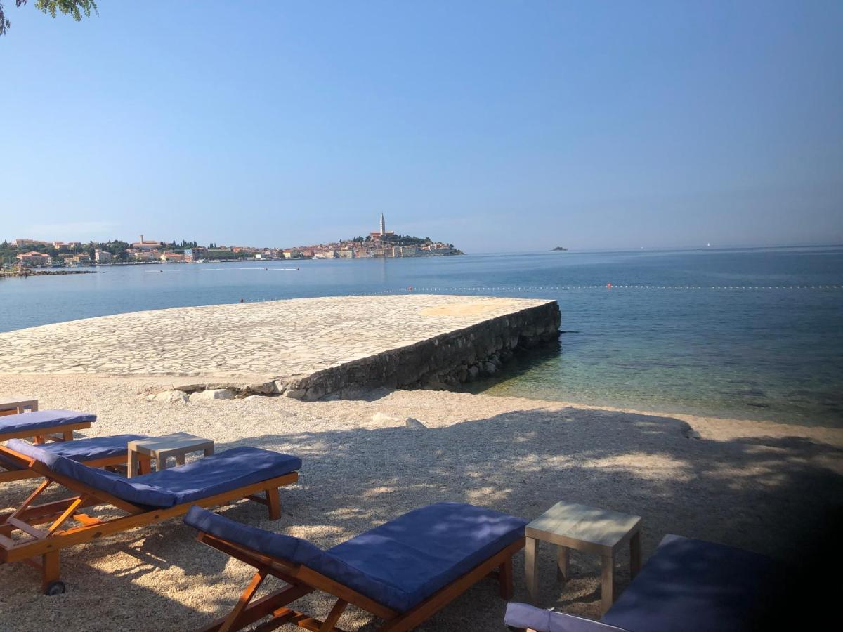 Total Escape Mobile Home Nera Camp Porton Biondi Rovinj Exterior photo